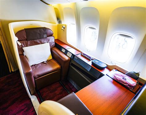 jal 777 first class